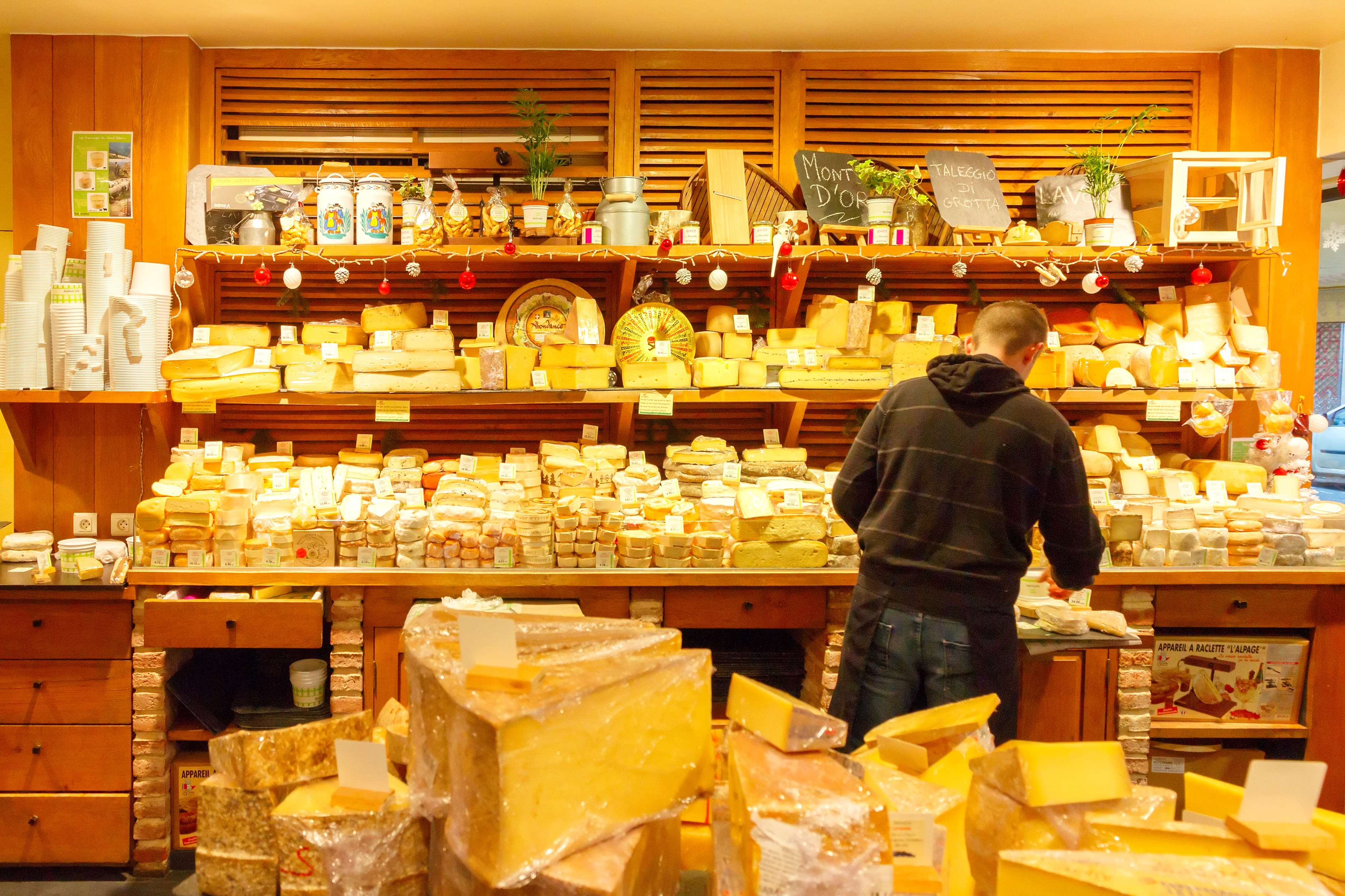 Popular French Cheeses